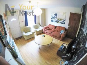 Lounge- click for photo gallery